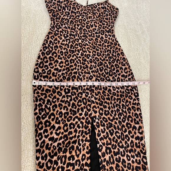 LIKELY
Leopard Brooklyn Dress 0 - Picture 11 of 15